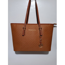Michael Kors kova taba