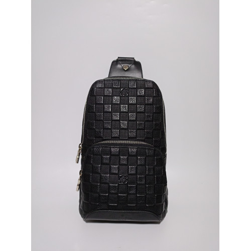 Louis Vuitton Avenue sling 